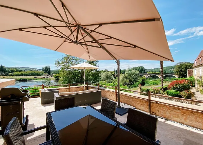 アパート L'enea Terrasse